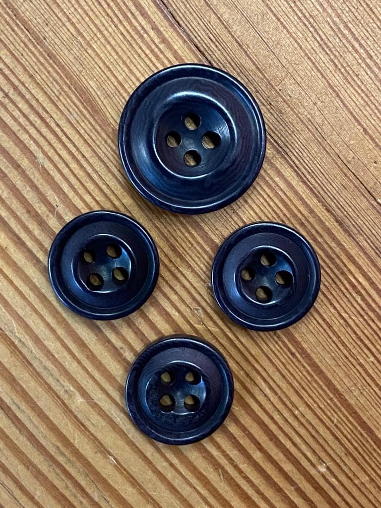 HebTroCo Corozo Button Pack