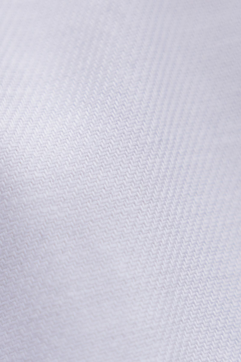 Shirty Shirt / White
