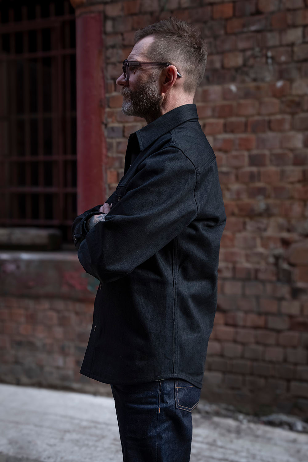 Iron Shirt / Pitch Black