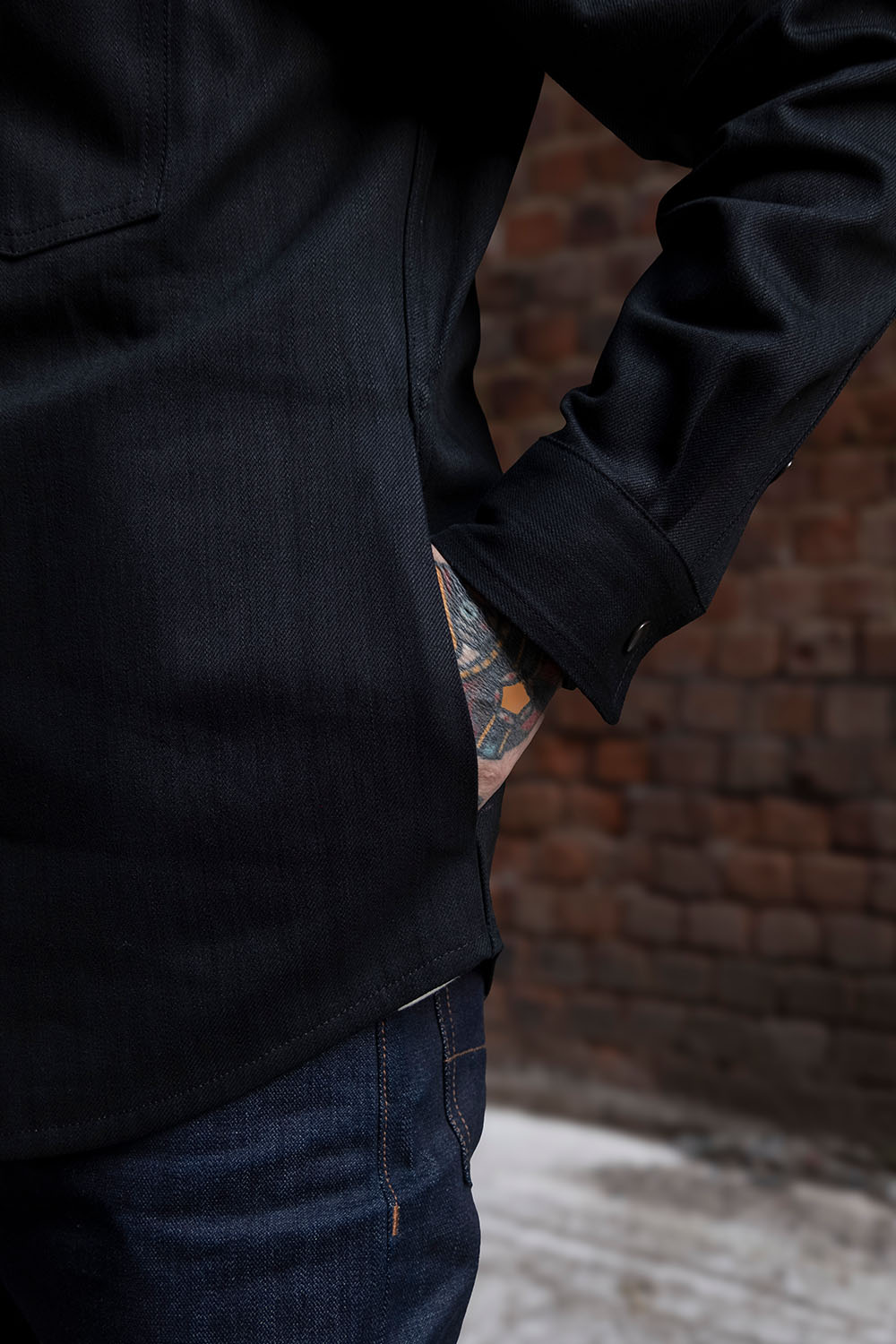 Iron Shirt / Pitch Black